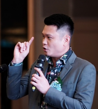 Vince Lee RAKAN CEO